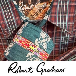 Classic Fit Plaid Flip Cuff Embroidered Button-Up | Robert Graham | Men’s Large